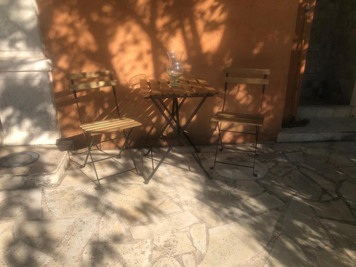 מלון Ventabren Le Pool House - Private Jacuzzi - Mas Des Sous Bois מראה חיצוני תמונה