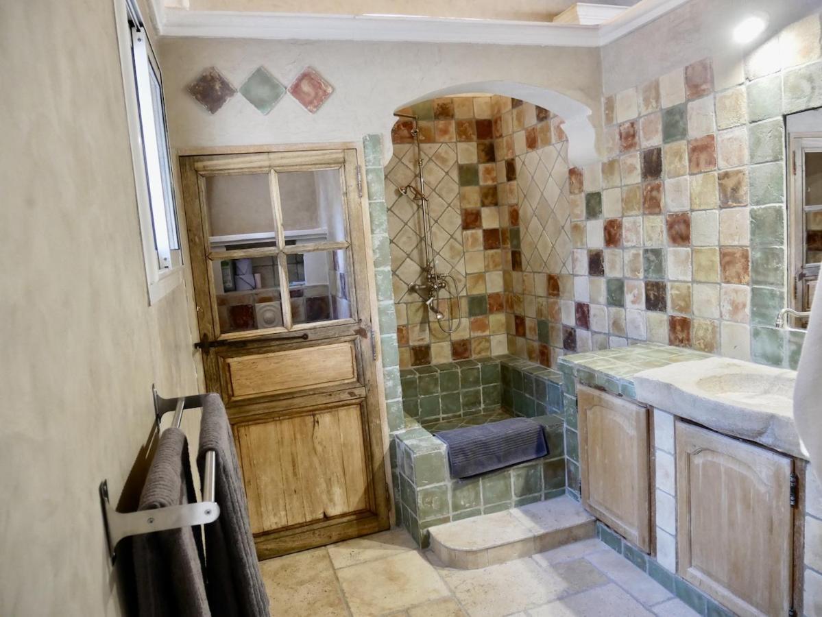 מלון Ventabren Le Pool House - Private Jacuzzi - Mas Des Sous Bois מראה חיצוני תמונה